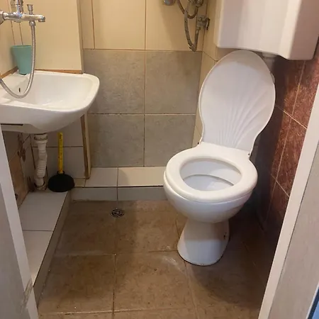 радецки شقة