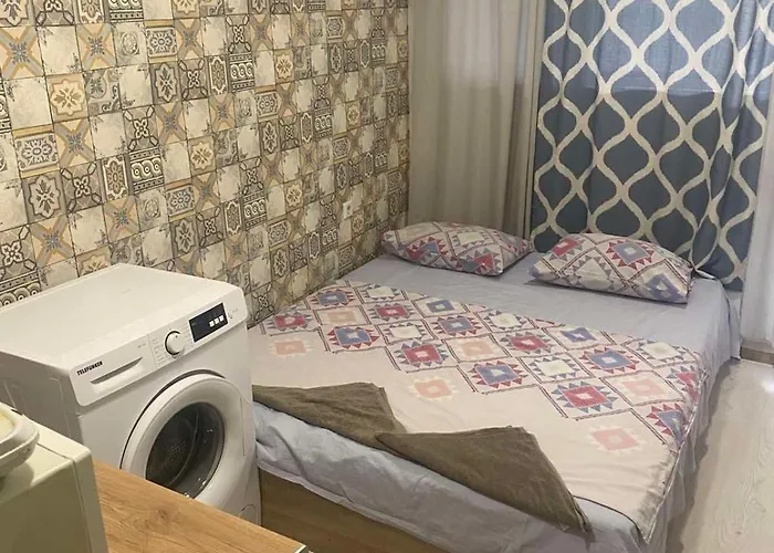 радецки فارنا